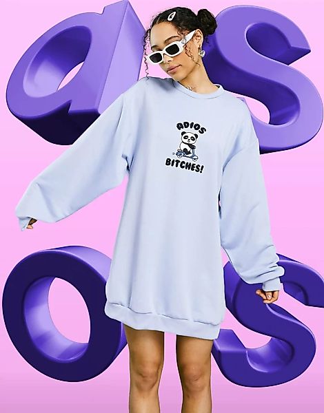 ASOS DESIGN – Kurzes Oversized-Sweatshirtkleid in Blau mit Panda-Adios-Logo günstig online kaufen
