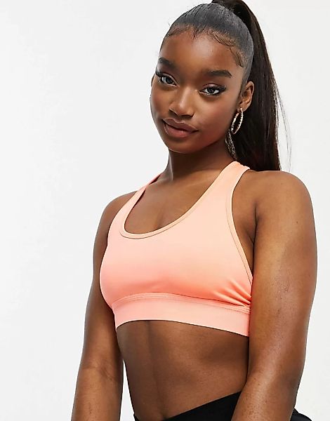 I Saw It First – Gym – Sport-BH mit Riemchen hinten in Hot Peach-Rosa günstig online kaufen