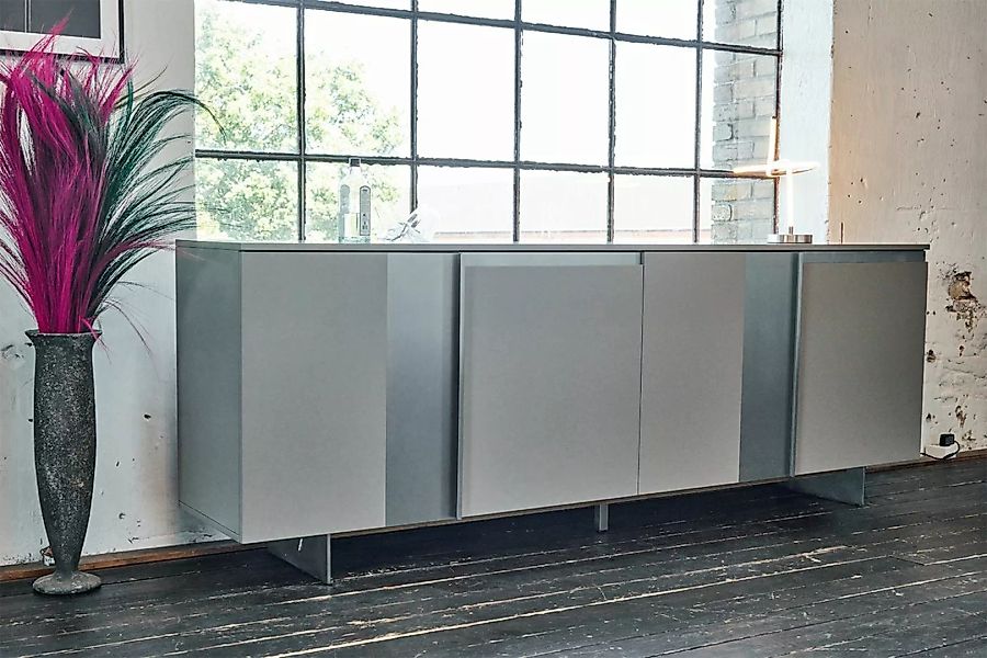 KAWOLA Sideboard ALBUS grau lackiert Edelstahl gebürstet günstig online kaufen