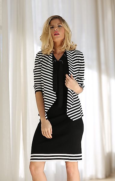 Passioni Strickjacke mit schwarz-weißen Streifen günstig online kaufen