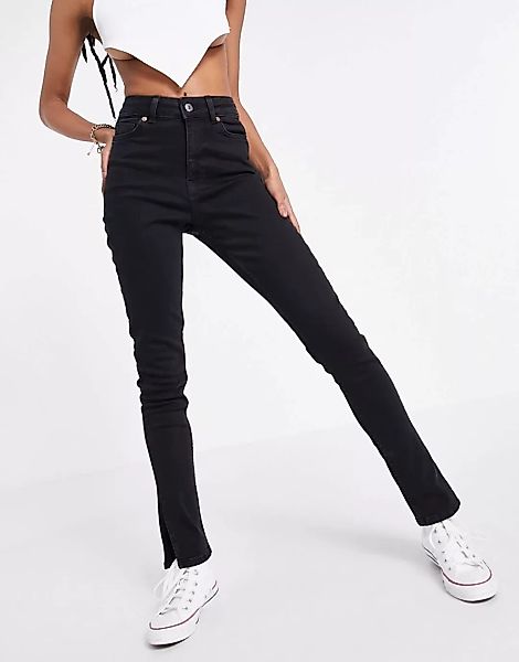 New Look – Eng geschnittene Jeans in Schwarz mit Schlitzen am Saum günstig online kaufen