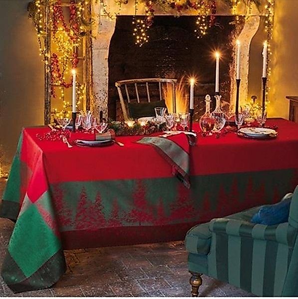 Garnier Thiebaut Tischdecke Mille Noel Etoile Rouge- beschichtet/abwaschbar günstig online kaufen