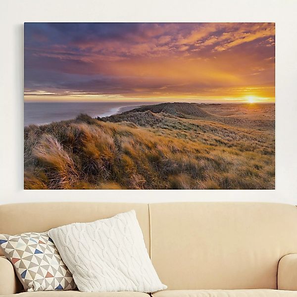 Leinwandbild Strand - Querformat Sonnenaufgang am Strand auf Sylt günstig online kaufen