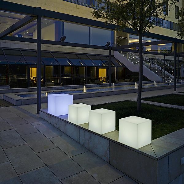 LED Solar Würfel RGBW Cuby 45 in Weiß 1W 45lm IP65 mit Dämmerungssensor günstig online kaufen