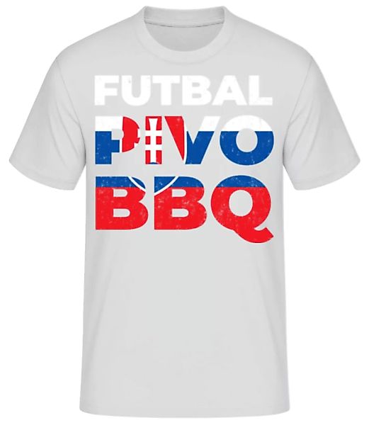 Futbal Pivo BBQ · Männer Basic T-Shirt günstig online kaufen