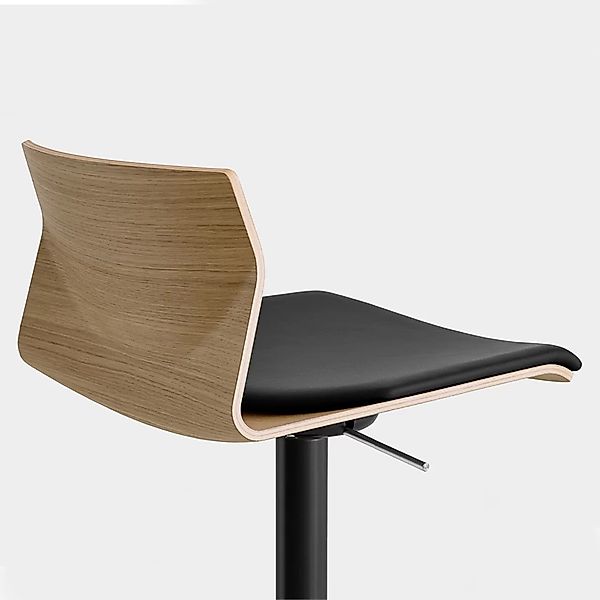 lapalma KAI Barhocker | Eiche mit Lederkissen | Gestell schwarz günstig online kaufen