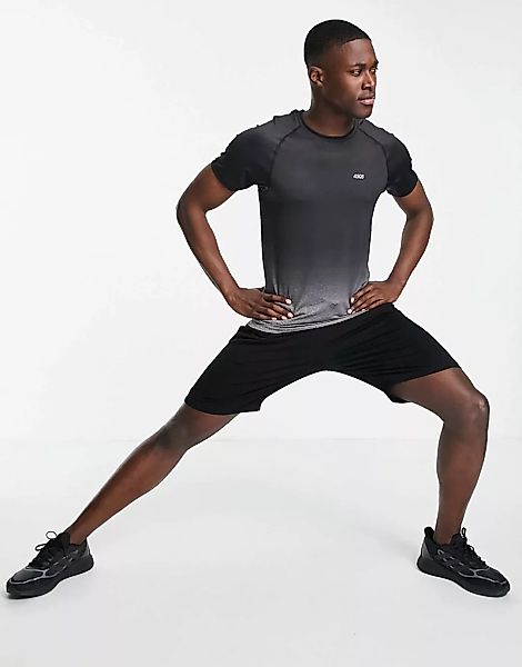 ASOS 4505 – Sport-Muskel-T-Shirt in meliertem Anthrazit mit Farbverlauf-Gra günstig online kaufen