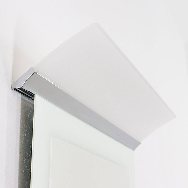 Flächige LED-Spiegelleuchte Angela, IP44, 50 cm günstig online kaufen