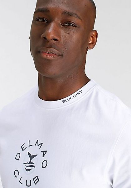 DELMAO T-Shirt Kurzarm, lässige Passform, mit Print und Schriftzug, Rundhal günstig online kaufen