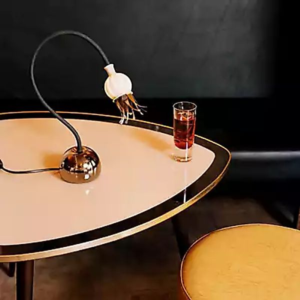 serien.lighting Poppy Table, schwarz/rubinrot günstig online kaufen