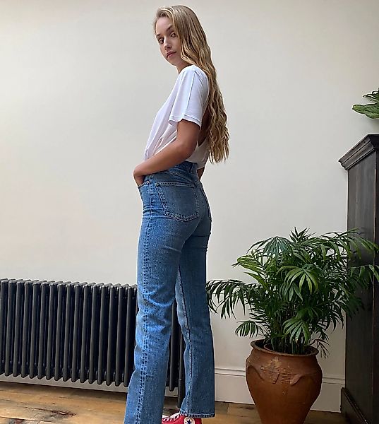 ASOS DESIGN Tall – Hoch geschnittene Slim Fit Jeans mit Stretch und geradem günstig online kaufen