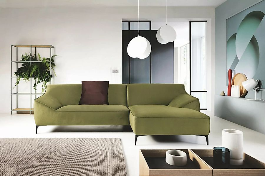 KAWOLA Sofa TUNIA Ecksofa Velvet grün günstig online kaufen