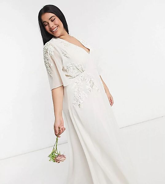 Hope & Ivy Plus – Maxi-Brautkleid mit tiefem Ausschnitt in Elfenbein-Weiß günstig online kaufen