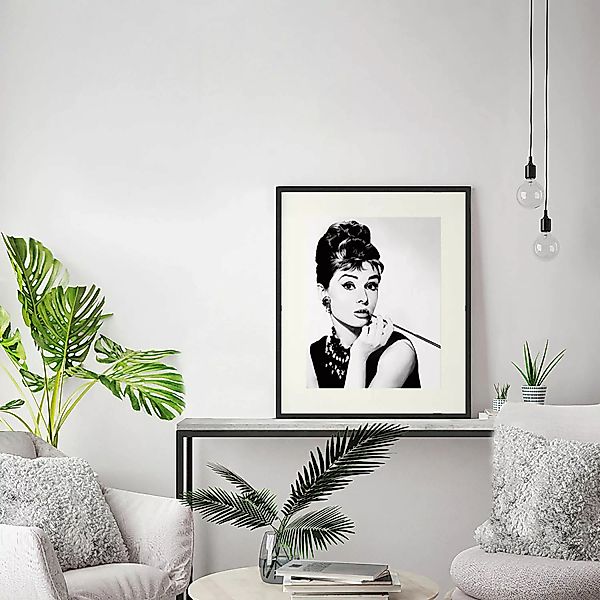 home24 Bild Audrey Hepburn Smoking günstig online kaufen