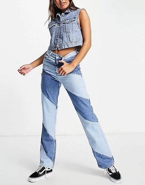 Topshop – Kort – Jeans in Mittelblau mit spiralförmigen Bahnen, Kombiteil günstig online kaufen