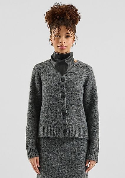 QS T-Shirt Strickjacke Flauschige Strickjage mit günstig online kaufen