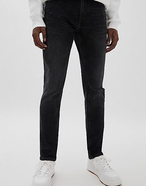 Pull&Bear – Schmale Jeans in Schwarz mit Zierrissen günstig online kaufen