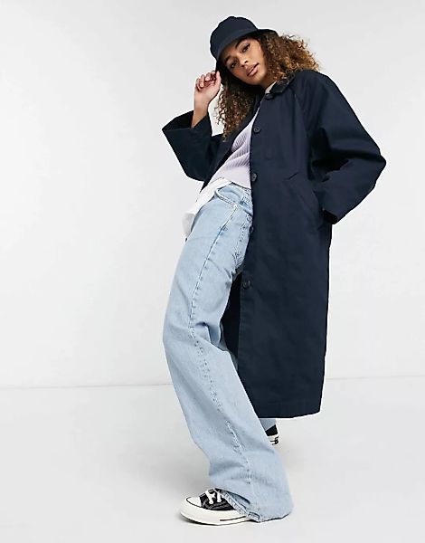 Monki – Amira – Durchgeknöpfte Jacke aus Bio-Baumwolle in Marineblau günstig online kaufen
