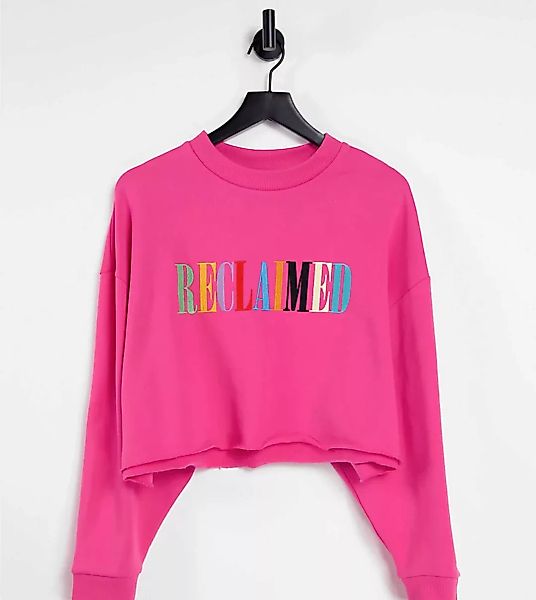 Reclaimed Vintage Inspired – Kurz geschnittenes Sweatshirt in Rosa mit Stic günstig online kaufen