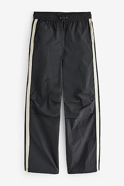 Next Jogginghose Synthetik-Jogginghose mit Seitenstreifen (1-tlg) günstig online kaufen
