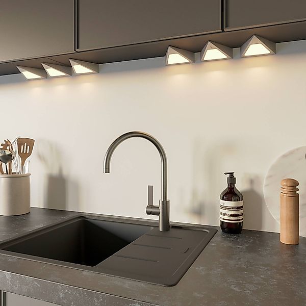 Prios Odia LED-Unterbauleuchte, edelstahl, 3-fl. günstig online kaufen
