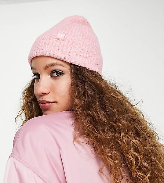 Reclaimed Vintage Inspired – Flauschige Strickmütze in Rosa meliert günstig online kaufen