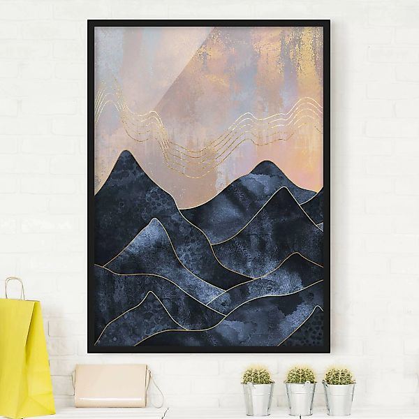 Bild mit Rahmen Abstrakt - Hochformat Goldene Dämmerung über Gebirge günstig online kaufen