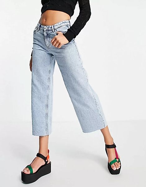 Only – Sonny – Kurze Jeans in Hellblau mit weitem Bein und hohem Bund günstig online kaufen