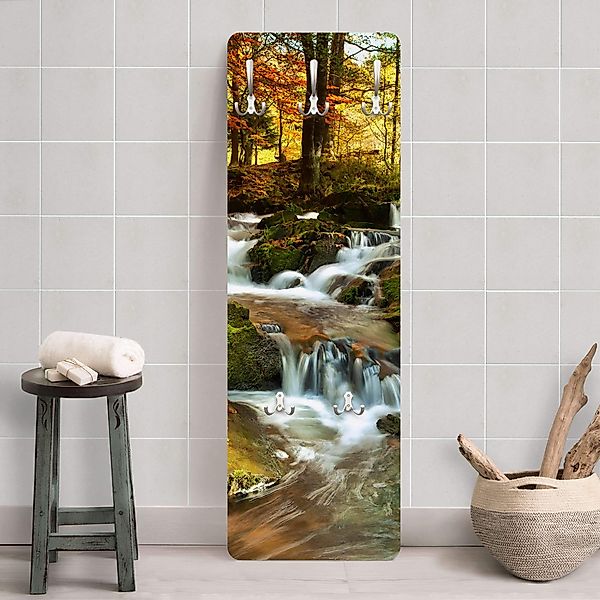 Wandgarderobe Holzpaneel Wasserfall herbstlicher Wald günstig online kaufen