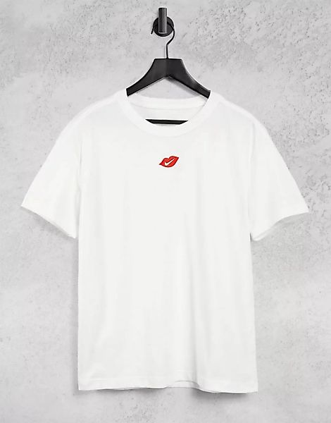 Nike – T-Shirt in Weiß mit Swoosh-Kusslogo günstig online kaufen