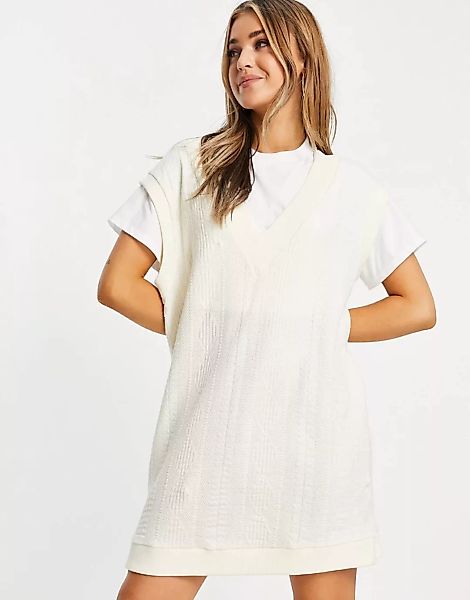ASOS DESIGN – 2-in-1-Pulloverkleid aus Strick in Cremeweiß und Weiß mit Zop günstig online kaufen