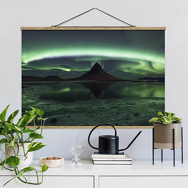 Stoffbild Berge mit Posterleisten - Querformat Polarlicht in Island günstig online kaufen