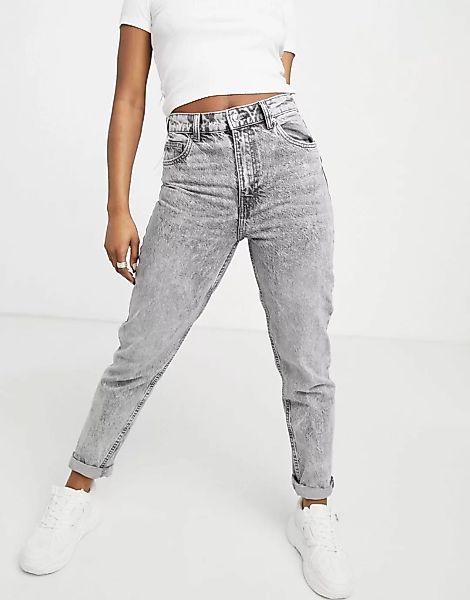 Bershka – Mom-Jeans aus Bio-Baumwolle in Grau günstig online kaufen