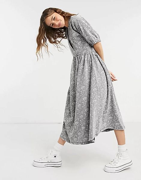 ASOS DESIGN – Schwarz und weiß geblümtes Midi-Kleid mit Wickeloberteil aus günstig online kaufen