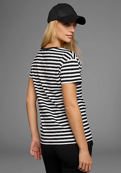 AJC T-Shirt Kurzarm, taillierter Schnitt, gestreift, Rundhalsausschnitt günstig online kaufen