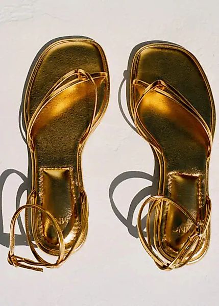 Riemen-Sandale im Metallic-Look günstig online kaufen