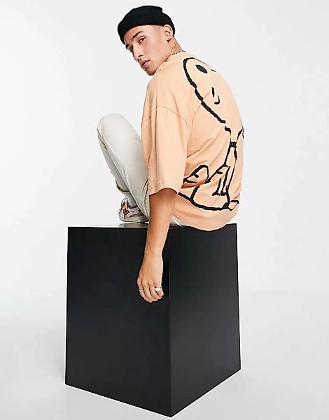 ASOS DESIGN – Oversize-T-Shirt in Beige mit Snoopy -Print-Neutral günstig online kaufen
