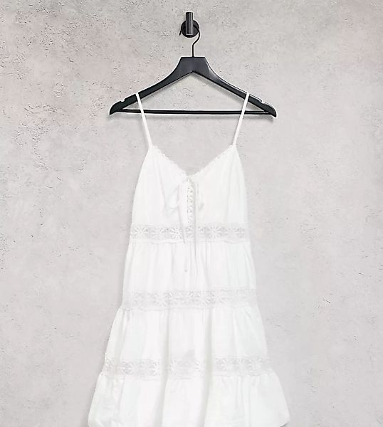 Parisian Petite – Ausgestelltes Kleid mit Spitzeneinsatz und Camisole-Träge günstig online kaufen