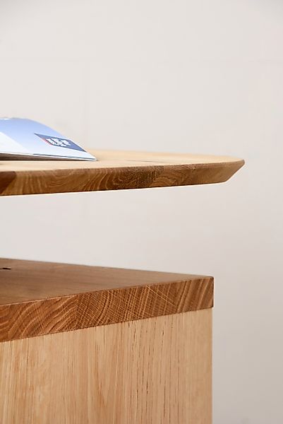 VOGL Möbelfabrik Schreibtisch "Erik", mit Schweizer Kante, teilmassiv, Brei günstig online kaufen