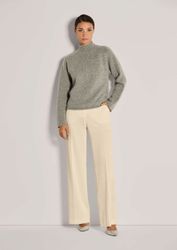 MADELEINE Strickpullover Moderner Glattstrickpullover mit Stehkragen günstig online kaufen