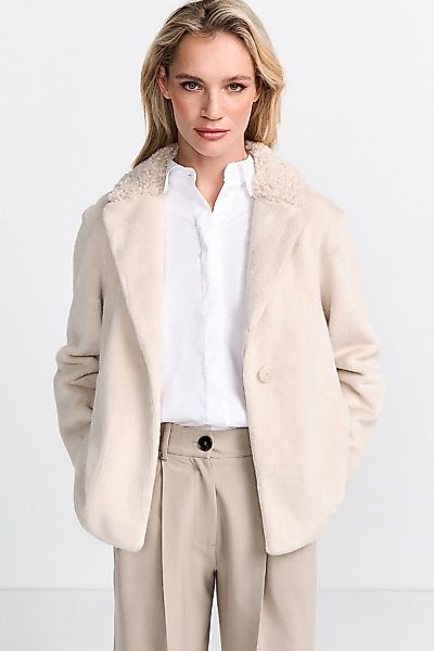 RICHROYAL Jackenblazer, Mit zwei verschiedenen Fellimitaten; mit seitlichen günstig online kaufen