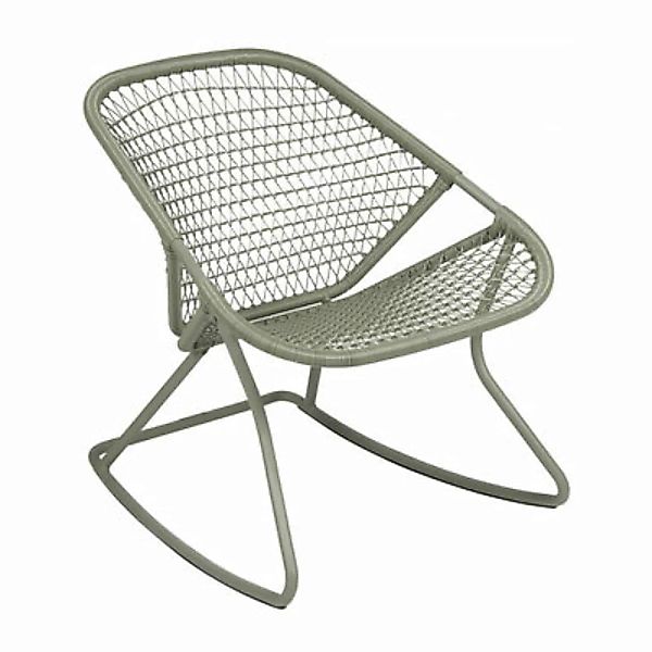 Schaukelstuhl Sixties plastikmaterial grün / Weiche Sitzfläche aus geflocht günstig online kaufen