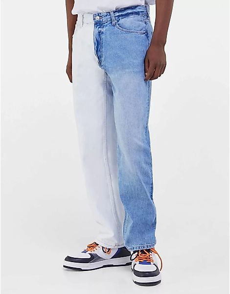 Bershka – Blaue Jeans im Stil der 90er-Jahre mit kontrastierender Beinparti günstig online kaufen