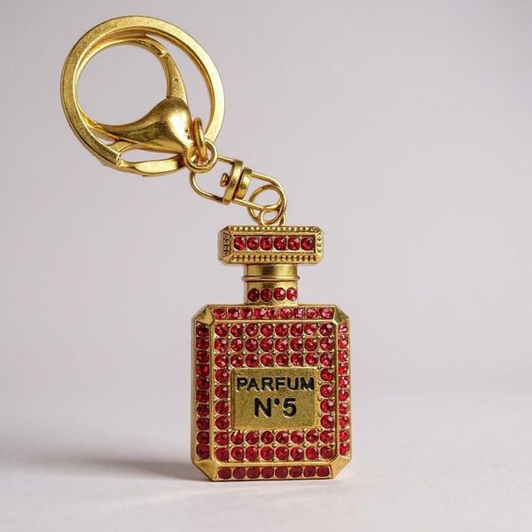 what the shop Schlüsselanhänger Taschenanhänger Parfum günstig online kaufen
