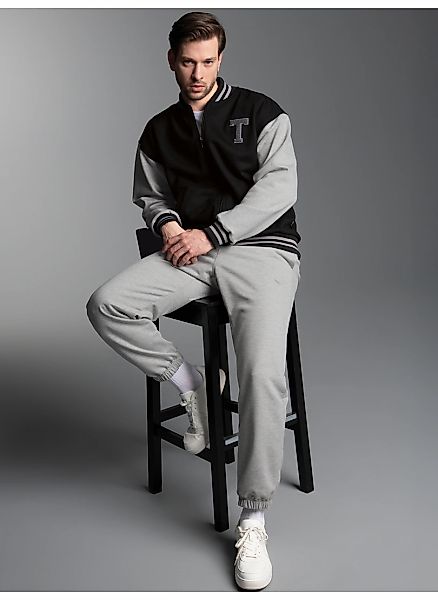 Trigema Freizeitanzug "TRIGEMA College Anzug in weicher Sweat-Qualtiät" 1 S günstig online kaufen