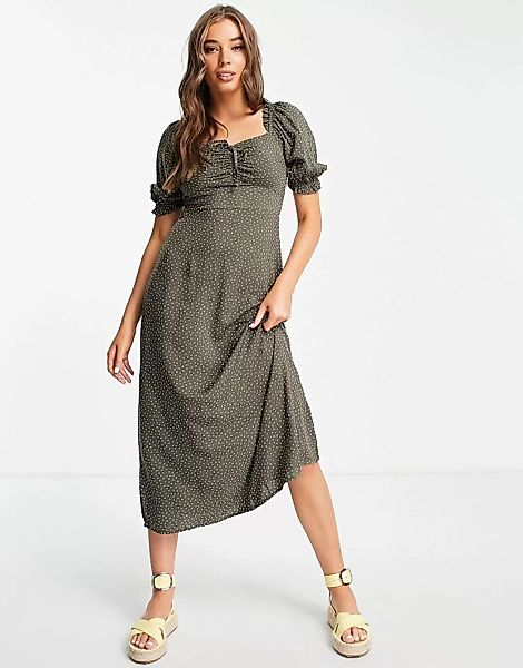 New Look – Kleid mit Herzausschnitt in Grün gemustert günstig online kaufen