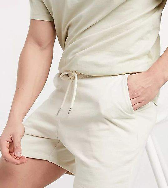 ASOS DESIGN – Schmale Shorts aus Jersey in Beige, Kurzlänge-Neutral günstig online kaufen