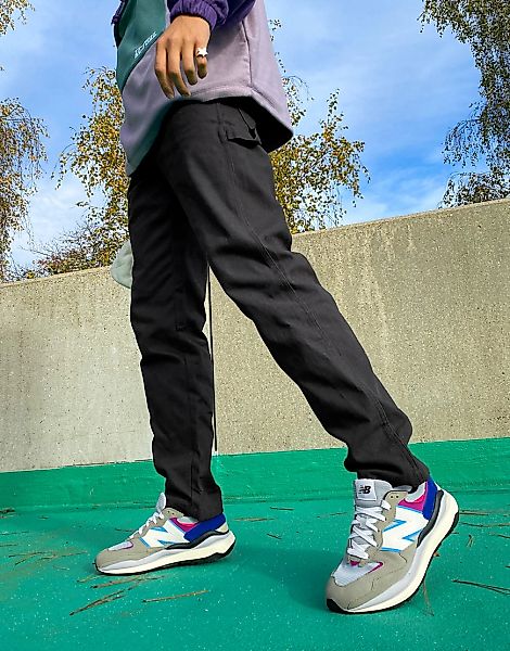 New Balance – 57/40 – Sneaker aus Wildleder mit Farbblock-Design in Grau-bu günstig online kaufen