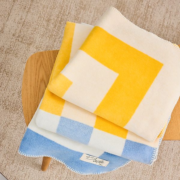 s.Oliver Wohndecke »Wohndecke s.Oliver« mit raffiniertem Streifenmuster günstig online kaufen