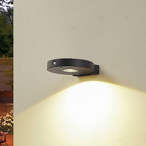 Lucande LED-Solar-Wandlampe Tavon, rund, schwarz, Sensor günstig online kaufen